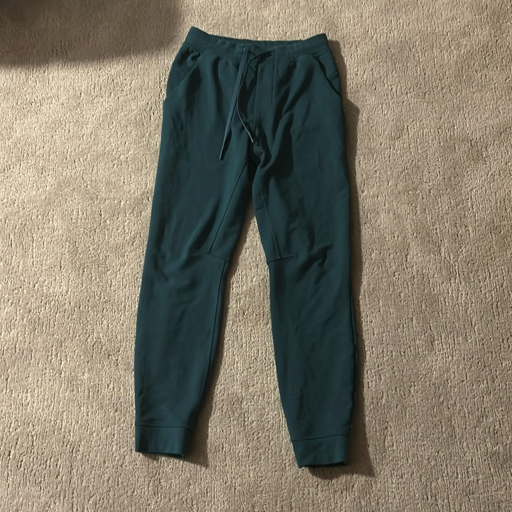 Lululemon city sweat jogger size small
